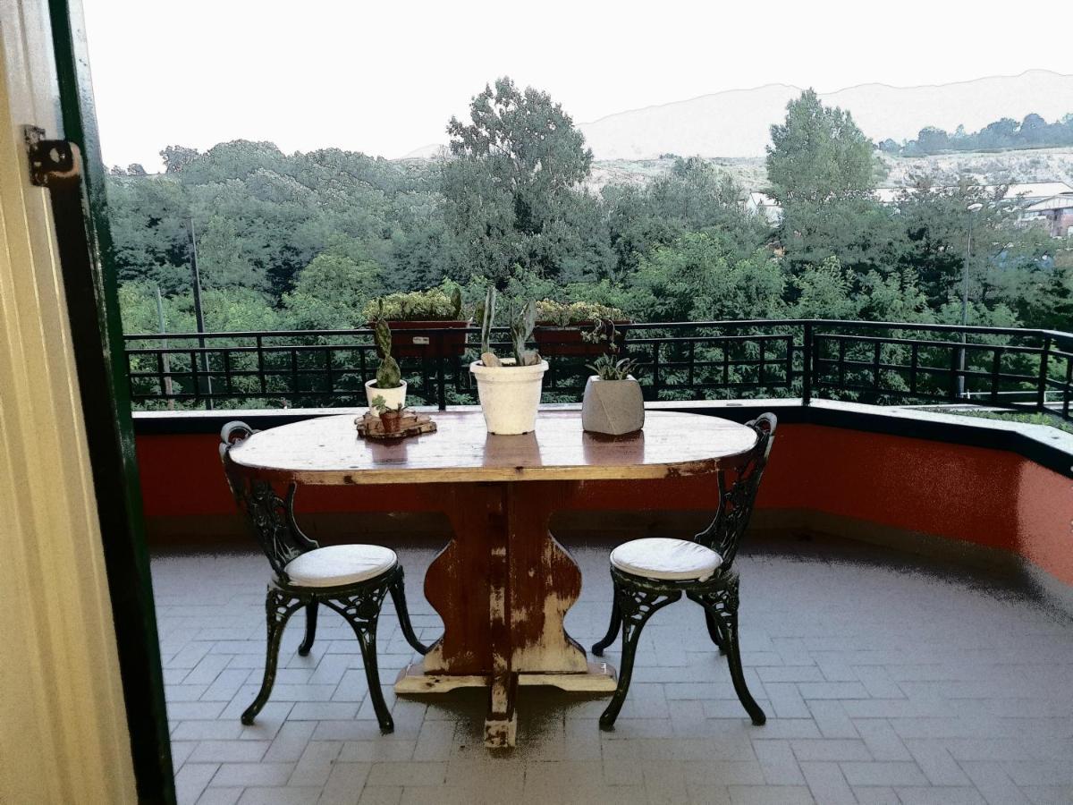 B&B Tre Passi Dalla Torre Montesarchio Exterior photo