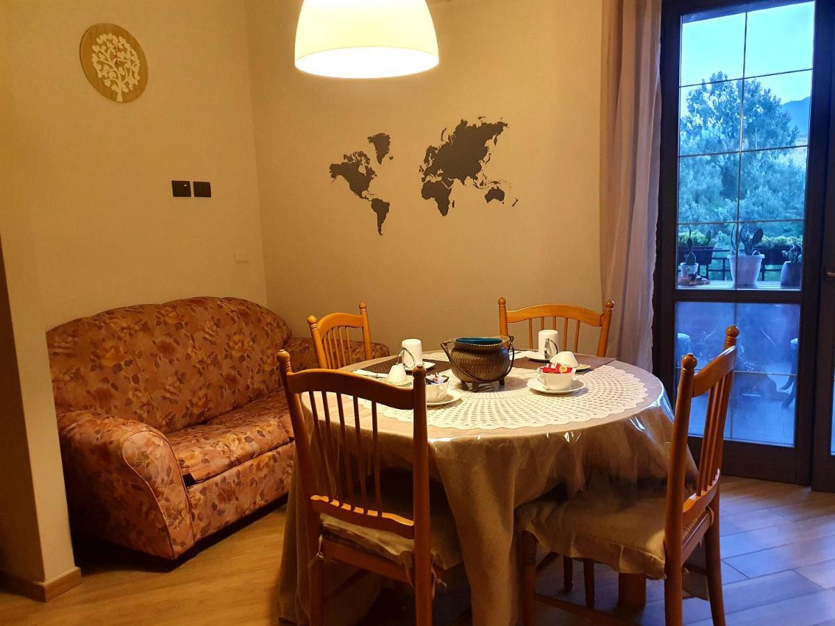B&B Tre Passi Dalla Torre Montesarchio Exterior photo