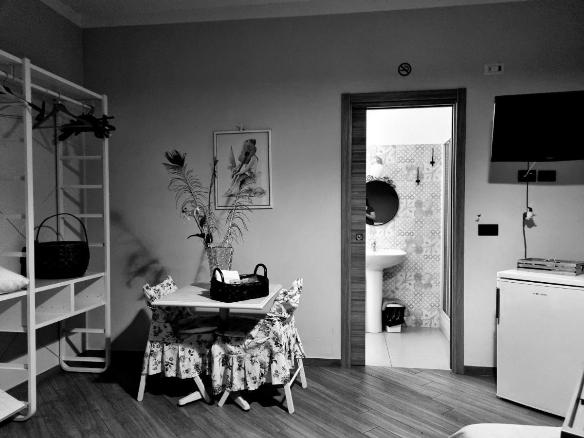 B&B Tre Passi Dalla Torre Montesarchio Exterior photo