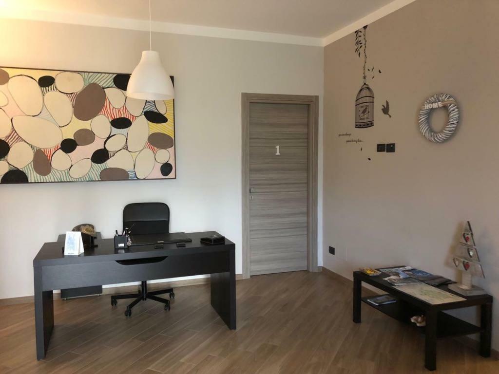 B&B Tre Passi Dalla Torre Montesarchio Exterior photo